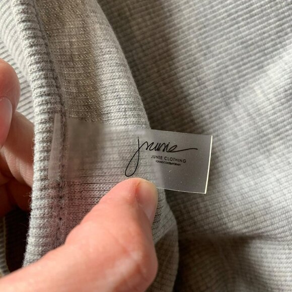 Junie Clothing Womens Ribbed Knit Cropped Halter Top in Gray -L - Picture 6 of 7